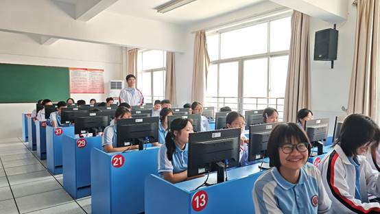 \"一群人在房间里

AI